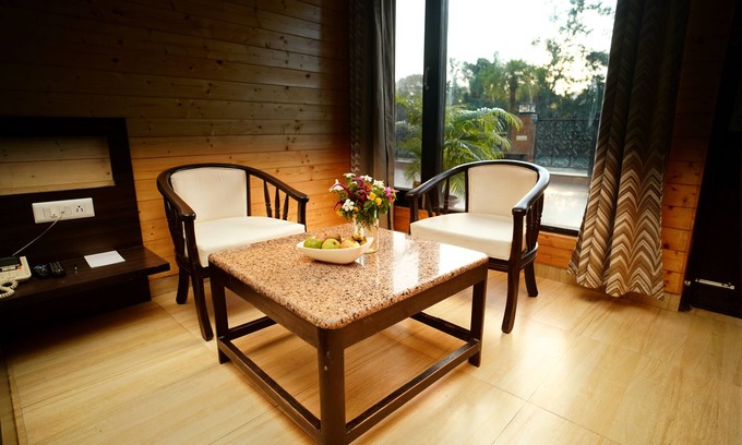 Madhopur Hotel | Comfort Inn Coral River