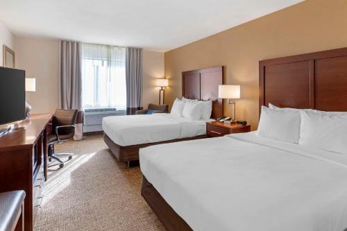 Marina Hotel | Comfort Inn Marina on the Monterey Bay