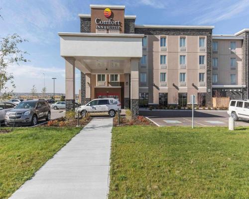 Calgary Hotel | Comfort Inn & Suites Airport North
