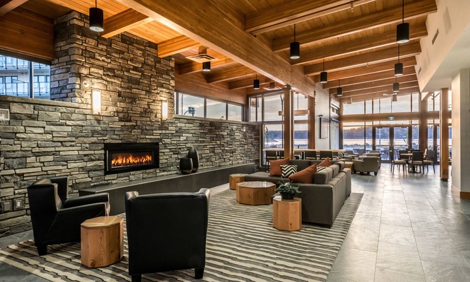 Campbell River Hotel | Comfort Inn & Suites