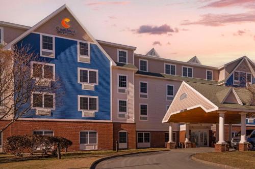Dover Hotel | Comfort Inn & Suites Dover-Portsmouth