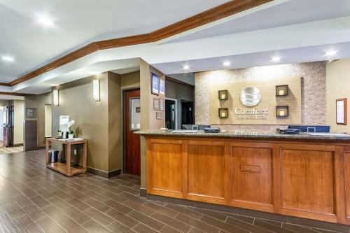 Gillette Hotel | Comfort Inn & Suites Gillette near Campbell Medical Center