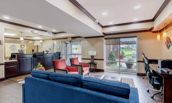 Hillsville Hotel | Comfort Inn & Suites Hillsville I-77
