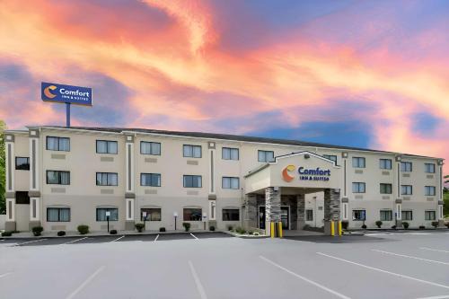 Otterbien Home Hotel | Comfort Inn & Suites Middletown - Franklin