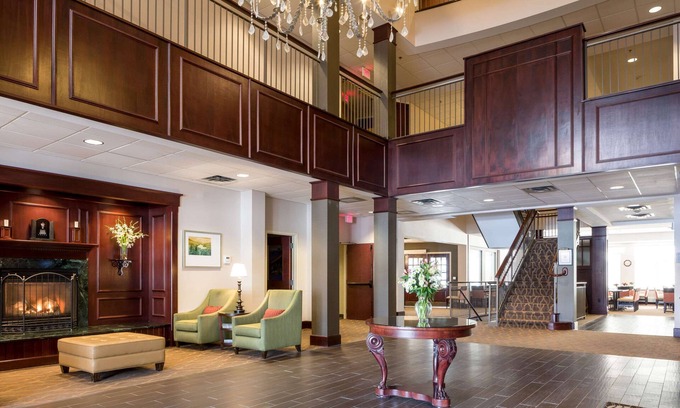 St. Johnsbury Center Hotel | Comfort Inn & Suites Near Burke Mountain