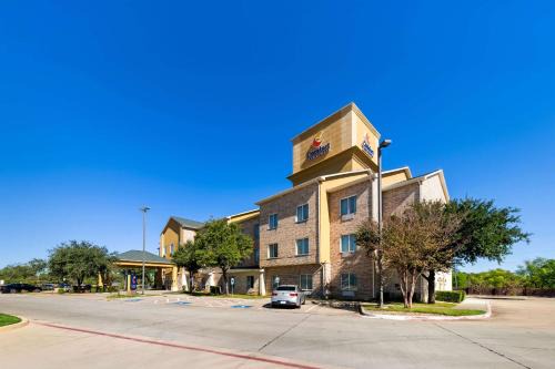 Corinth Hotel | Comfort Inn & Suites Near Lake Lewisville