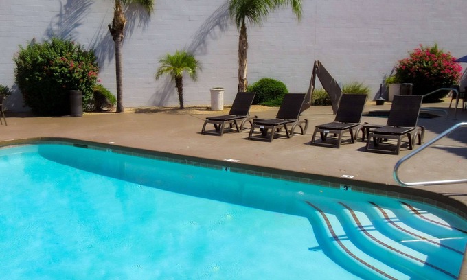 Deer Valley Hotel | Comfort Inn & Suites Phoenix North/Deer Valley
