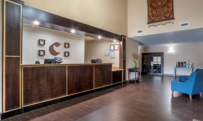 Scott Hotel | Comfort Inn & Suites Scott-West Lafayette