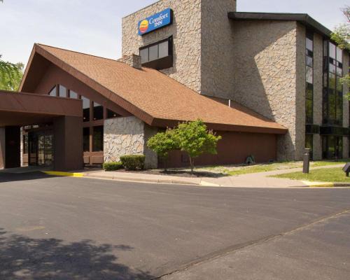Syracuse Hotel | Comfort Inn & Suites Syracuse-Carrier Circle