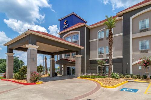 Cleveland Hotel | Comfort Inn & Suites