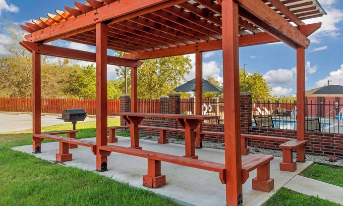 Mexia Hotel | Comfort Inn & Suites