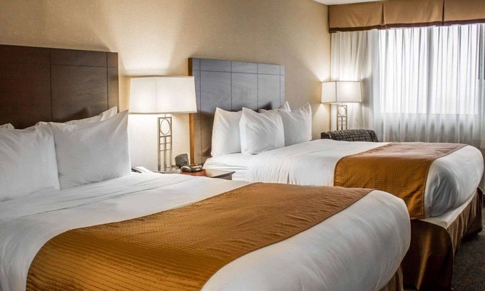 Wadsworth Hotel | Comfort Inn & Suites