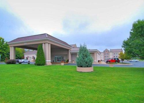 Birch Run Hotel | Comfort Inn