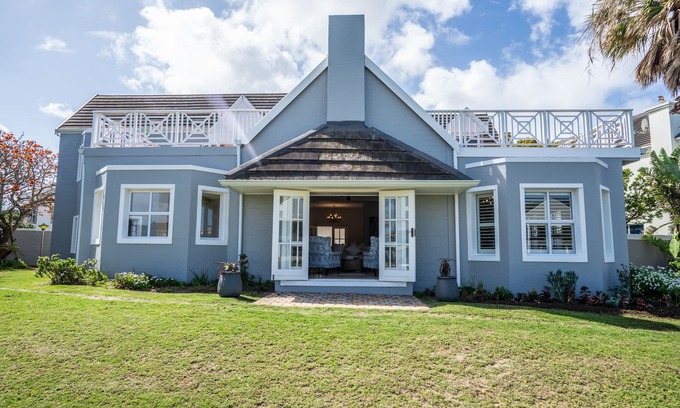 Port Alfred House | Comfort on the waters edge