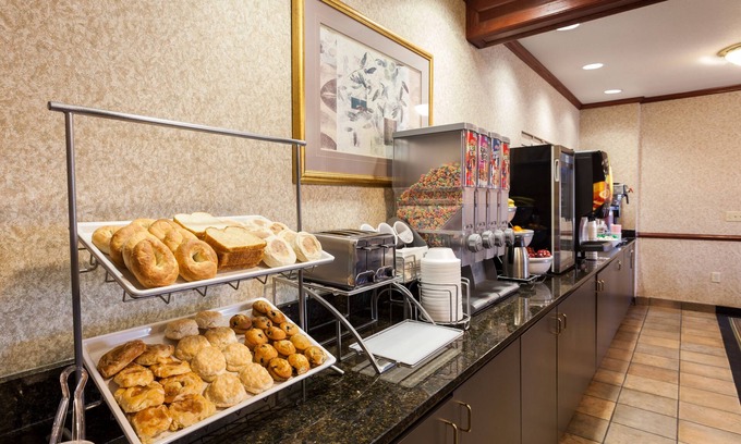 Grandville Hotel | Comfort Suites Grandville - Grand Rapids SW