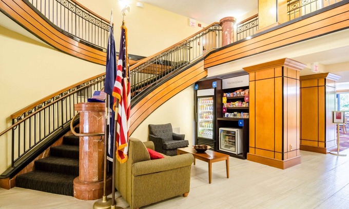 Innsbrook Hotel | Comfort Suites Innsbrook - Short Pump