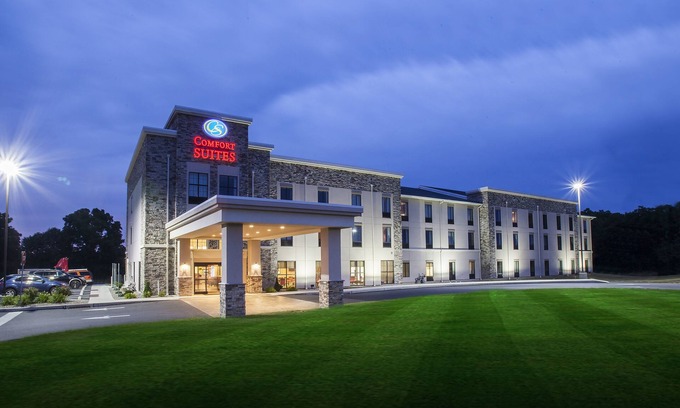 Salunga Hotel | Comfort Suites Manheim - Lancaster