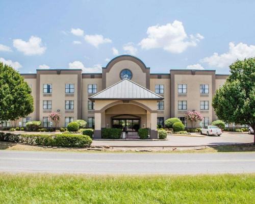 McAlester Hotel | Comfort Suites McAlester