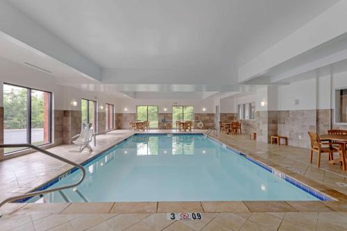 Mount Juliet Hotel | Comfort Suites Mt Juliet-Nashville Area