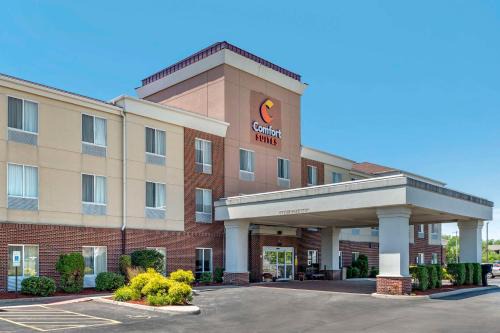 Urbana Hotel | Comfort Suites Urbana Champaign, University Area