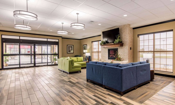 Liberal Hotel | Comfort Suites