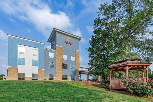 Palestine Hotel | Comfort Suites