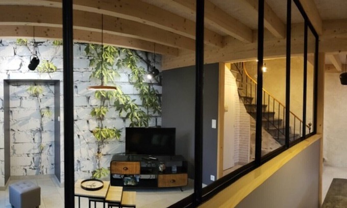 Chateauneuf-les-Bains House | Comfortable house and neat decoration, view of the Sioule valley. WiFi.
