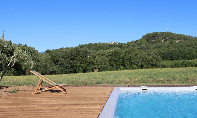 Casteljau House | Comfortable 3-bedroom detached house with private pool
