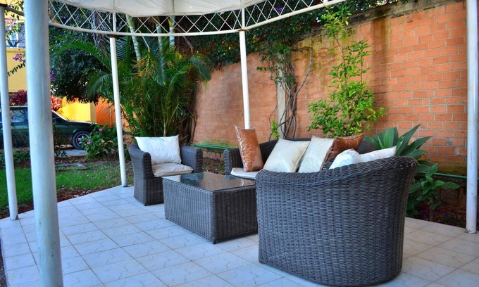 Ambohibao Villa | Comfortable and welcoming Suite with terrace overlooking the lake.