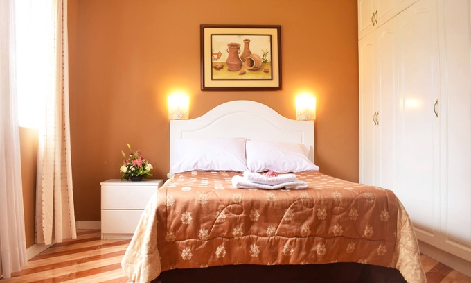 Quito House | Comfortable apartment, well located in the lowest area of tumbaco`s valley