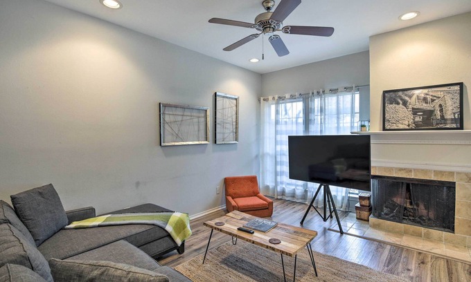 Far North Dallas Condo | Comfortable Dallas Condo Close to Attractions