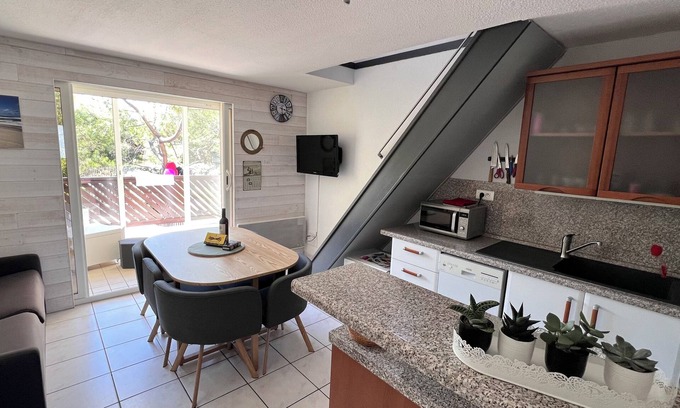 Carcans Plage Apartment | Comfortable duplex apartment 80m from the ocean Carcans 5/6 people. Ocean hamlets