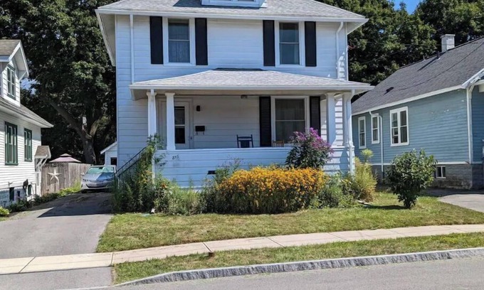 Utica House | Comfortable light-filled, 1920's home w/EV Charger