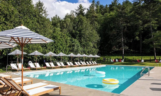Stowe Area Hotel | Comfortable Modern Room Perfect for Adventurous Trips! Outdoor Pool!