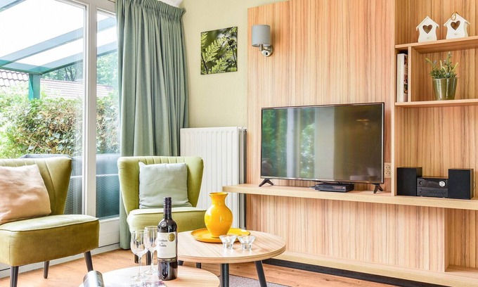 Diessen Cottage | Comfortable bungalow for 4 people