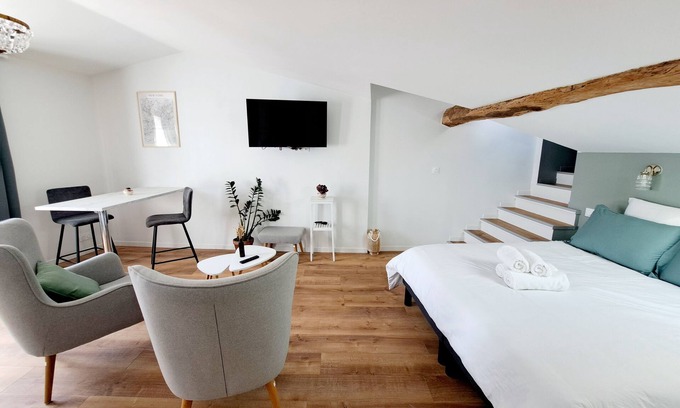 Centre Ville Apartment | Comfortable, spacious apartment, ideal for a visit to the city center!