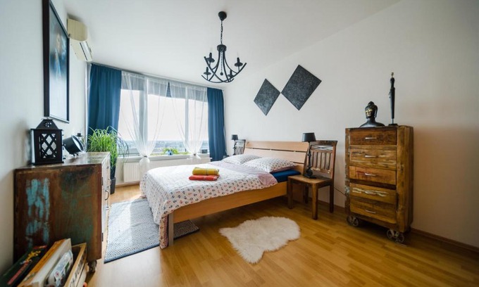 Nove Mesto Apartment | Comfy condo on the 20th floor & FREE parking