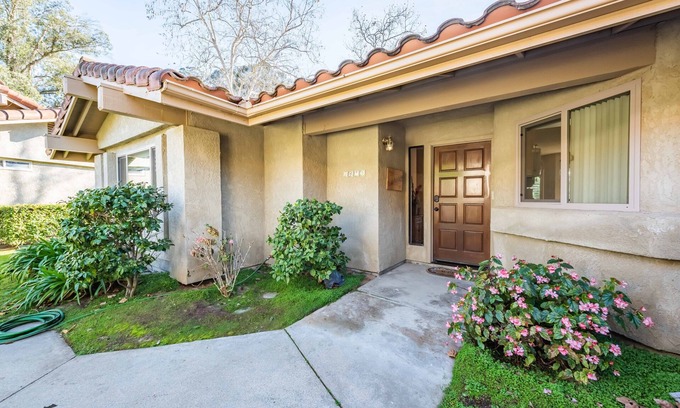 Nipomo Condo | Comfy & Cozy Blacklake Golf Course Condo w/views of the fairways.