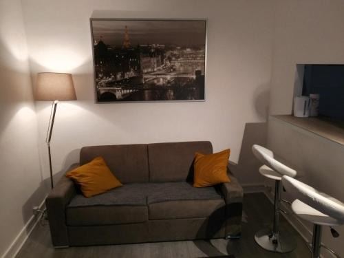 Louis Bertrand-Mirabeau-Semard Apartment | Comfy Parisian studio!