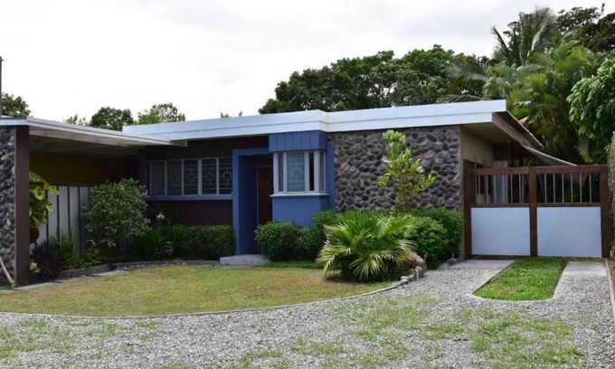 Beverly Hills House | Comfy two bedroom house with Everything