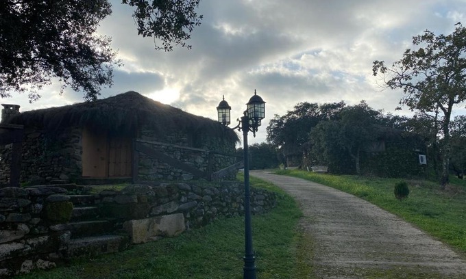 Logrosan Hotel | complejo rural el prado