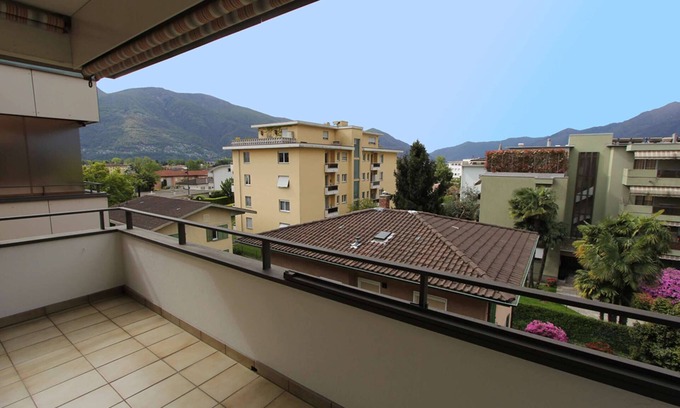 Ascona Apartment | Completely renovated apartment on the top floor with a view and indoor pool