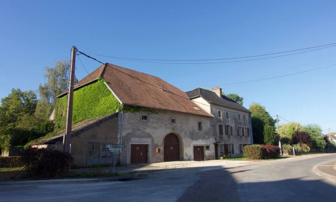 Les Aynans House | Comtoise family house