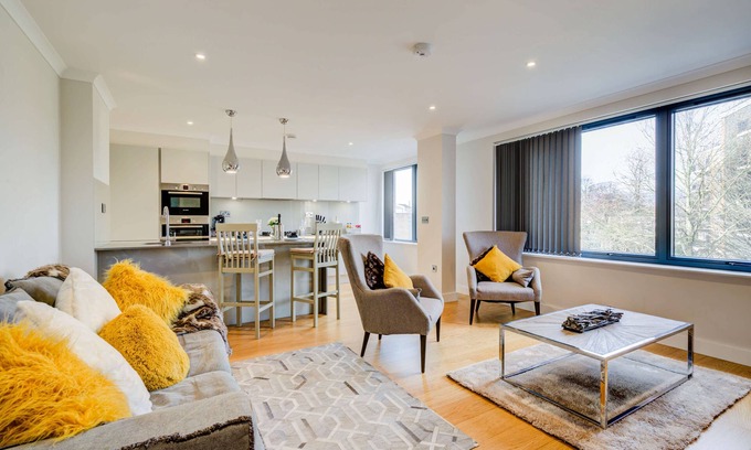 Syon Apartment | Concord Apartments Kew 1 Bedroom wParking