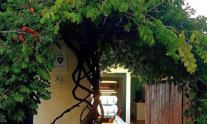 Vila do Conde House | Conde Surf Camp - by the ocean (entire house pvt)