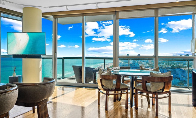 City Center Condo | Condo at The Setai with Oceanview, Pool, & Direct Beach Access