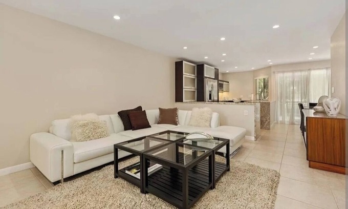 Mission Valley West Condo | Condo near Mission Valley - 2 Bedroom, 2 Bathroom