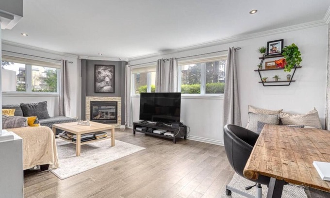 Lachenaie Condo | Condo très beau et tranquille au de Lachenaie/Terrebonne