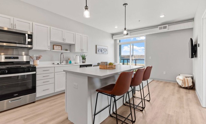 Lake City Condo | Condo with stunning views of Lake Pepin Unit 102