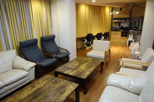 Urayasu House | Condo within Tokyo DisneyResort 10 people can stay